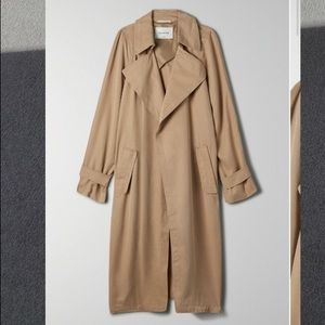 Like NEW Babaton Lawson Trench